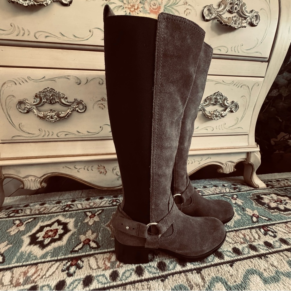Bandolino Bonica Knee High Equestrian Suede Harness Boots - Picture 2 of 16